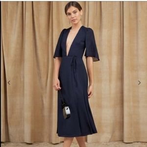 Reformation Rhodes Dress in Navy NWT XS